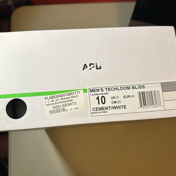 APL: Athletic Propulsion Labs TechLoom Bliss Running Sneakers - Picture 4 of 16